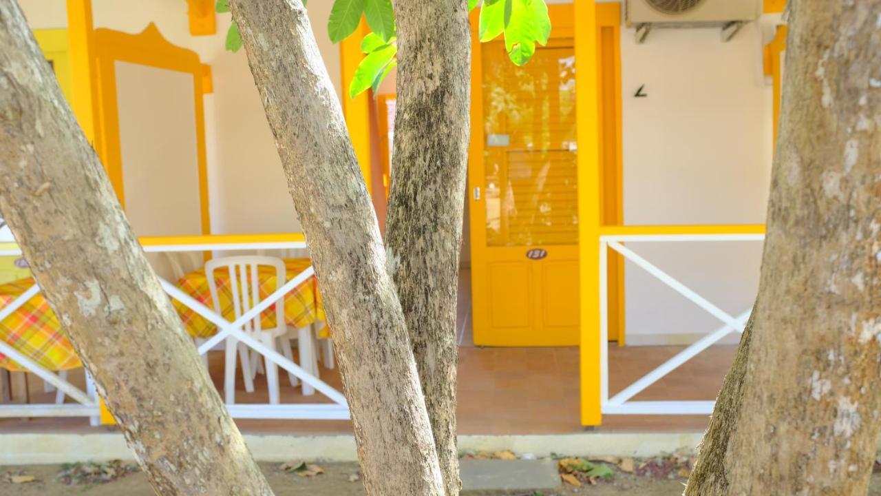 Imperatrice Village - Residence Sur La Plage Les Trois-Ilets Exterior photo