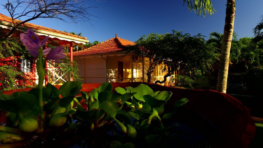 Imperatrice Village - Residence Sur La Plage Les Trois-Ilets Exterior photo